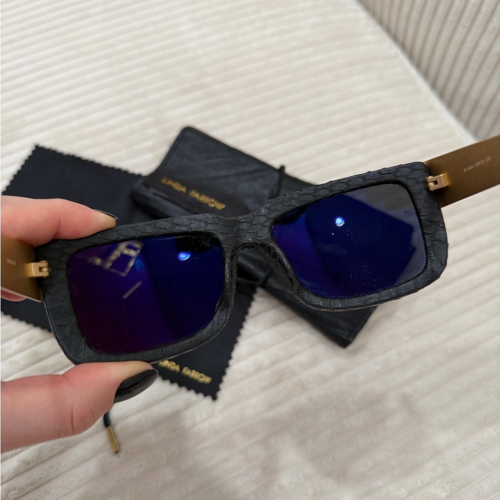 Linda Farrow Python Frame Sunglasses - Picture 10 of 10